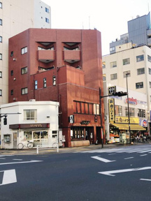 ジョナサン新御徒町店まで50m