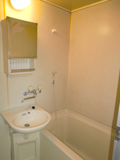 【浴室】 | コーポKM | ＜コーポKM＞