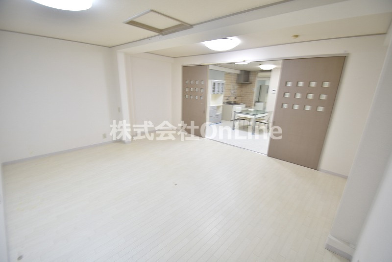東大阪市岸田堂西２丁目の賃貸マンションの寝室