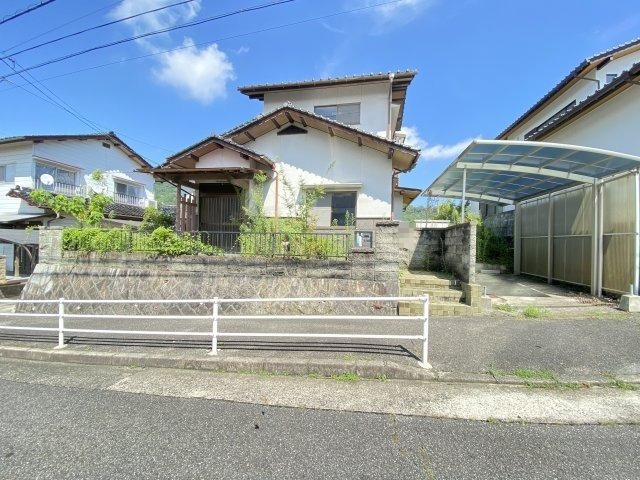 売土地　　あさひが丘9丁目の前面道路含む現地写真