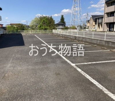 【駐車場】 | Top of　hill