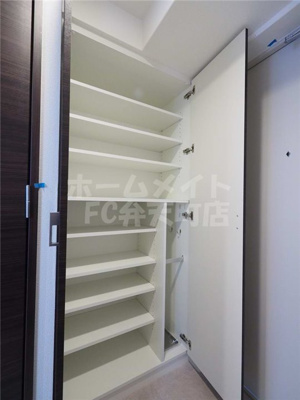 【その他】 | エステムコート難波WEST-SIDE7グローブ | シューズBOXがあります