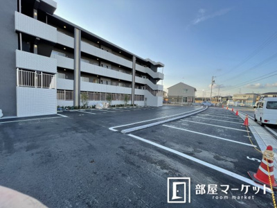【駐車場】 | コートレージュⅢ