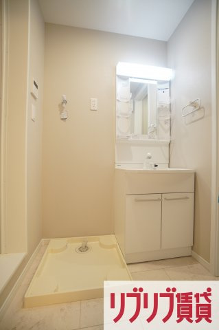 グランダ千葉の洗面所