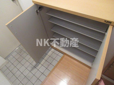 【収納】 | メゾン・ド・ソレイユ（鴻池新田賃貸） | シューズボックスです