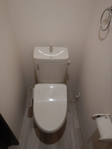 クレストコートＡのトイレ|松島　クレストコートA　1LDK　トイレ