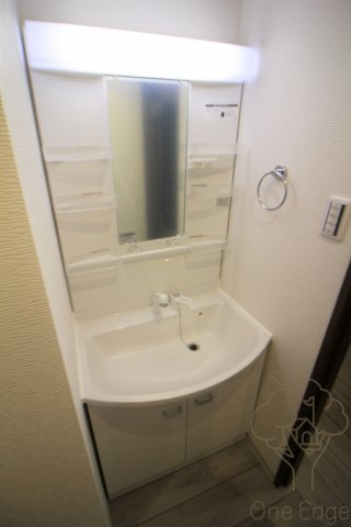 NUI南森町の洗面所