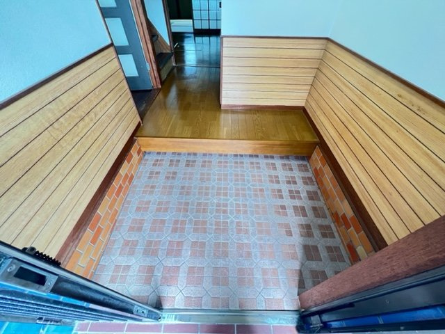堺市中区深阪二丁戸建の玄関