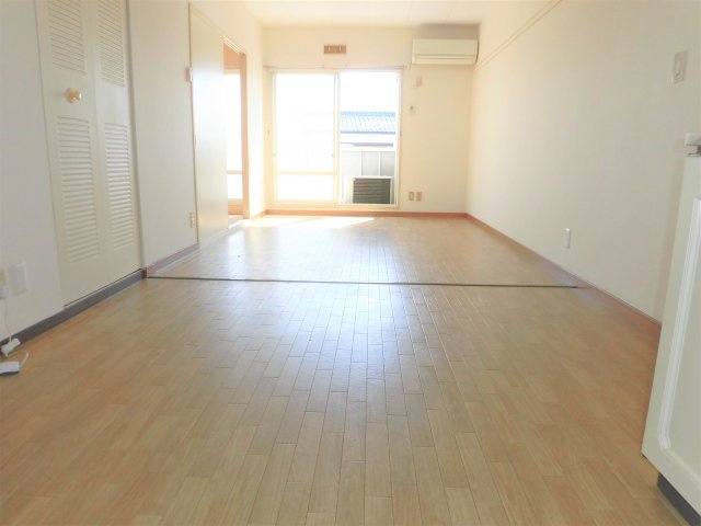 パナハイツ金森の内装