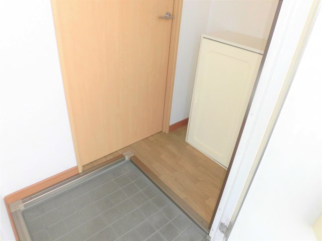 パナハイツ金森の玄関