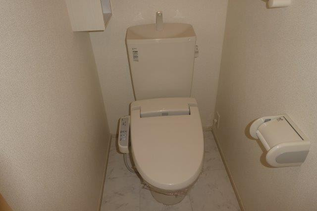 ヴィラ・一里松のトイレ|ウォシュレット