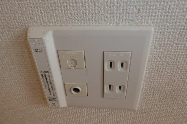 ヴィラ・一里松の設備|電話モジュラー