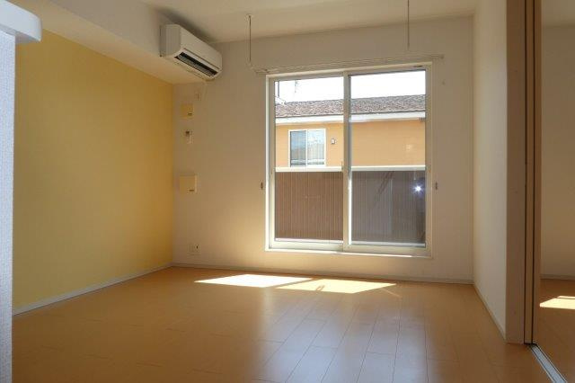 ヴィラ・一里松の居間・リビング