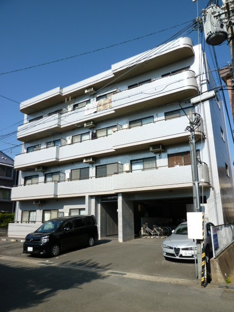 ノアコート森田の駐車場