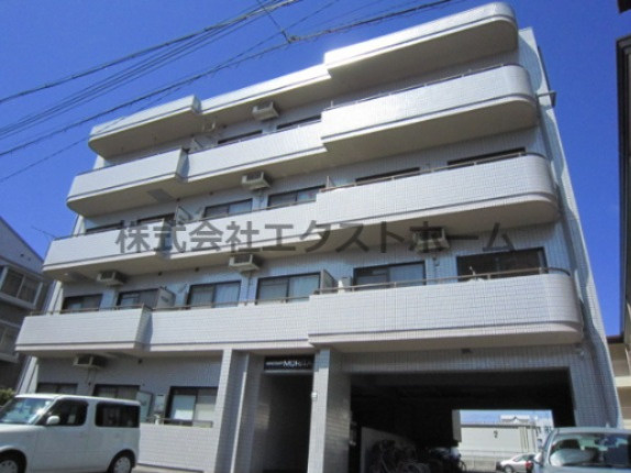 ノアコート森田の外観