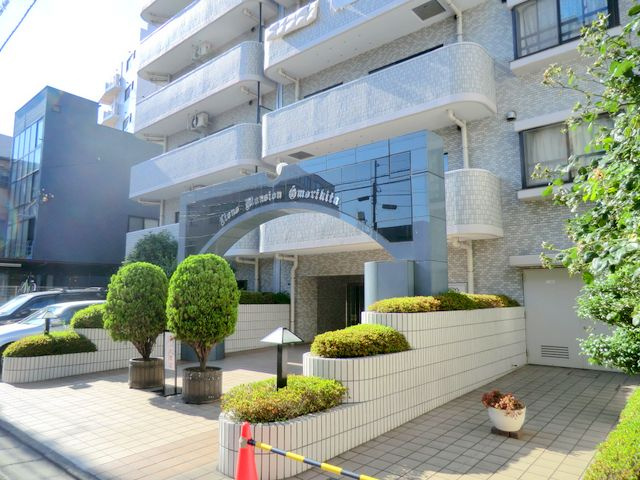 ライオンズマンション大森北のエントランス