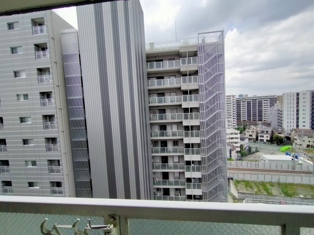 日商岩井京橋ハイツの展望|上層階につき見晴らし良好♪
