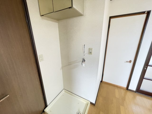 クオリティーハイツⅠのその他|室内洗濯機置き場。