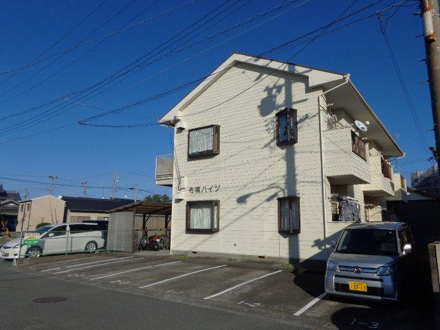 佐鳴ハイツの外観