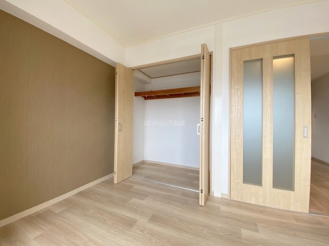 広島市西区庚午中４丁目の賃貸マンションの収納