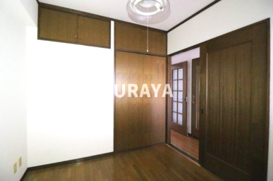 グランビュー砂原後の洋室