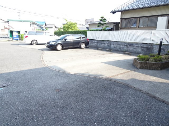 プリマベーラ20の駐車場