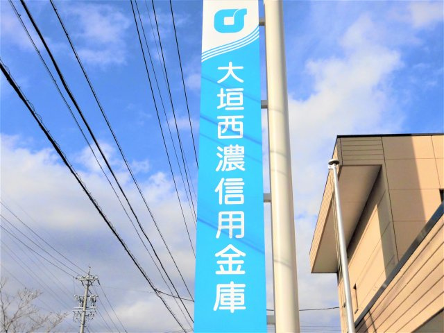 プリマベーラ20の周辺