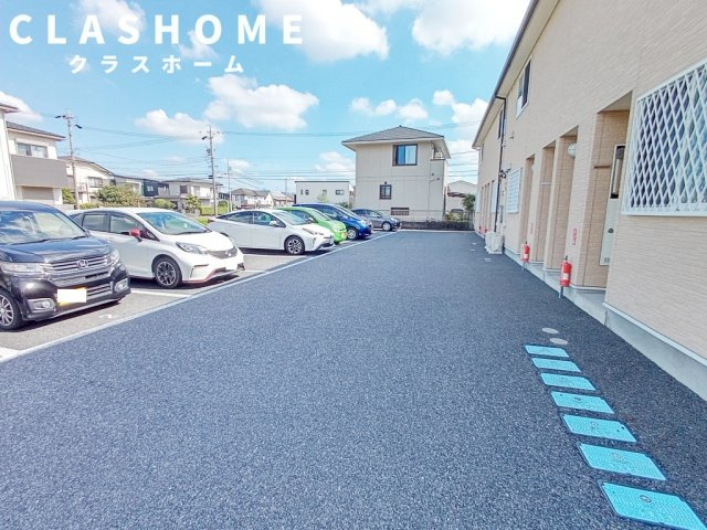 アンプルール リーブル セキレイ　　刈谷市近郊の賃貸ならクラスホーム刈谷店の駐車場