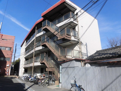 【外観】 | クリーク大桐 | 白基調としたシンプルな外観です