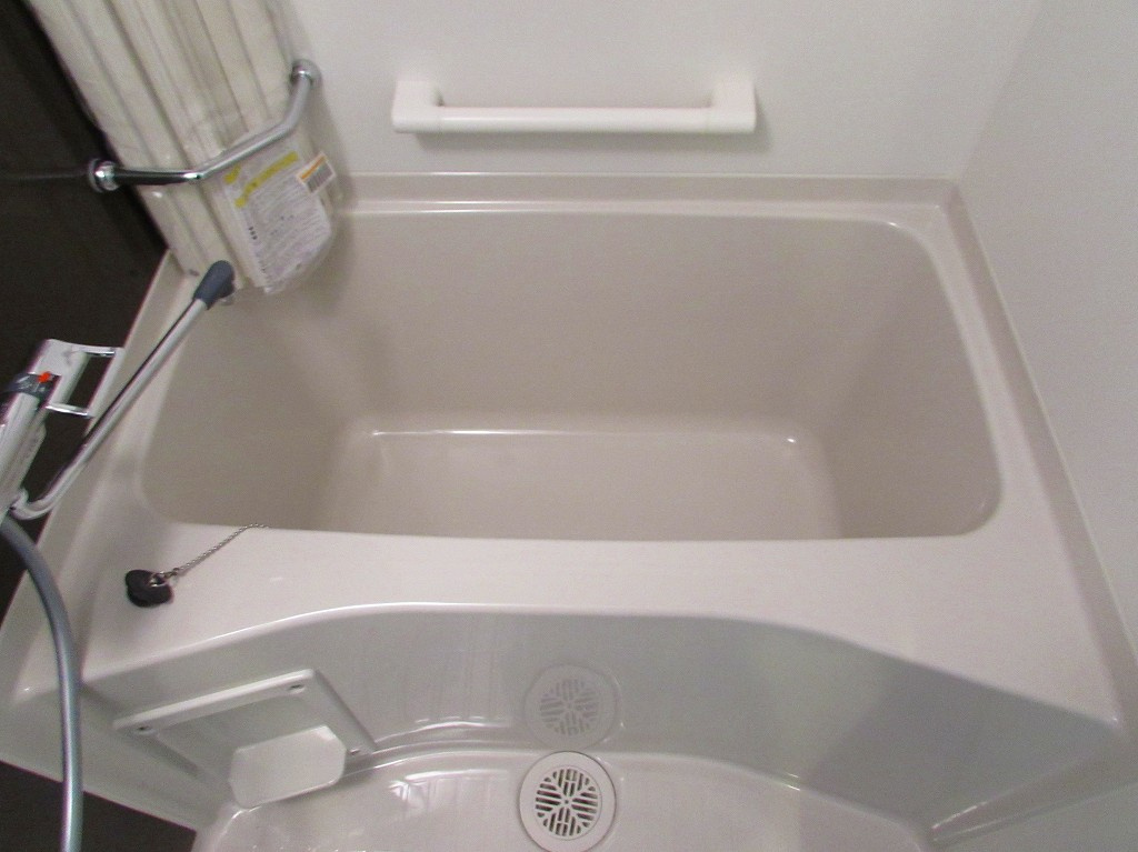 アドバンス三宮シュロスの浴室