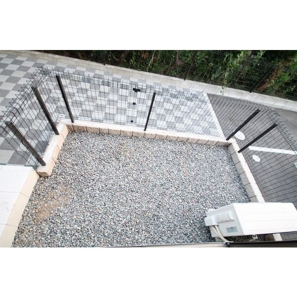 メゾネットS・Rの庭