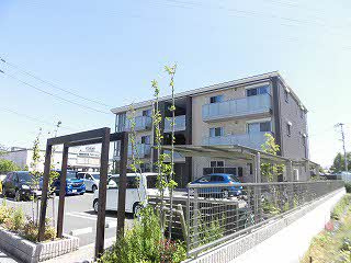 【外観】 | Ｂｌｏｏｍ　Ｓｔａｇｅ　天山