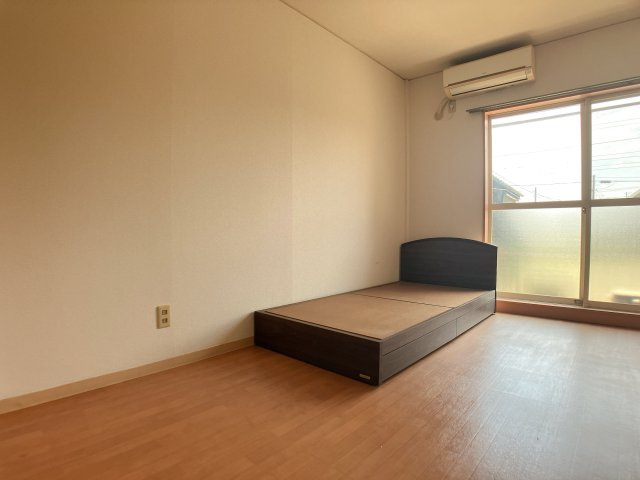 コーポ三樹の居間・リビング