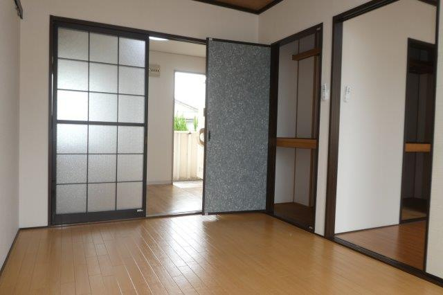 ハイツあかねＡの洋室