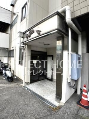 【エントランス】 | KFビル | 建物の内部です