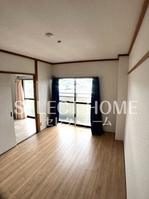 【居間・リビング】 | KFビル | ゆったり過ごせる居間です