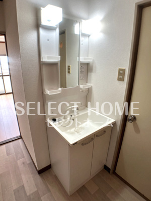 【独立洗面台】 | KFビル | 朝の支度にも助かる、独立の洗髪洗面化粧台