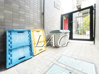 【エントランス】 |  エントランスです。