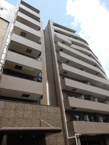 コスモ千駄木の外観