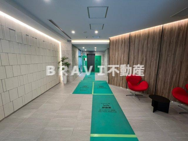 ドゥーエ天満橋　BRAVI不動産のロビー|【ルフォンプログレ天満橋】建物の内部です