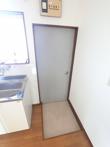 【玄関】