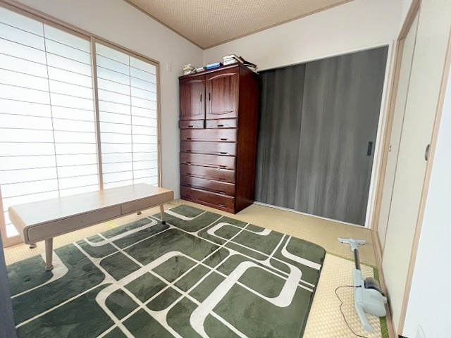 野田市上花輪　中古戸建の和室|和室4.5帖・急な来客時に重宝するスペースです。
