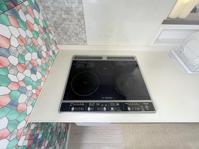 野田市上花輪　中古戸建のキッチン|IHコンロで安心しながらお料理できます