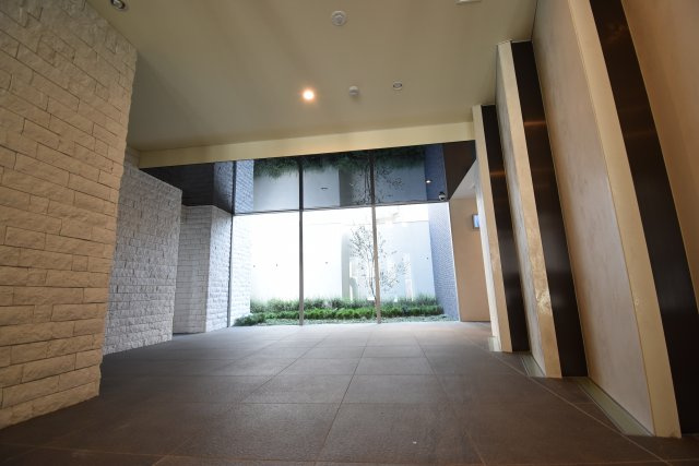 メルディア大正D.C.のエントランス