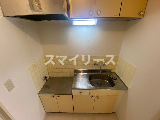 ハイツ初石のキッチン