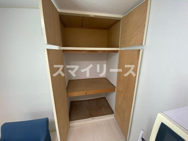 ハイツ初石の収納