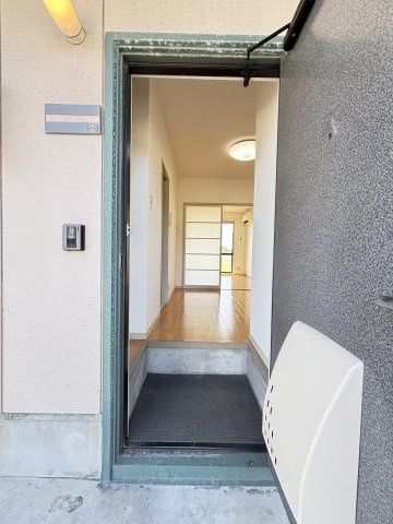 フリーダムの玄関