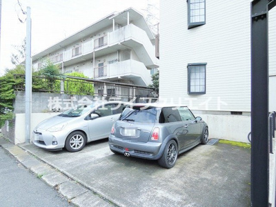 【駐車場】 | メビウス旭が丘