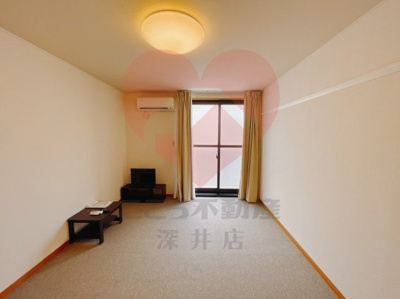 【居間・リビング】 | レオパレスやちよ