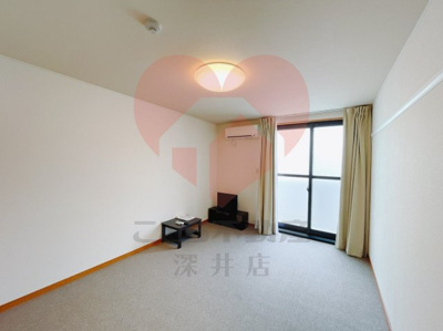 【居間・リビング】 | レオパレスやちよ